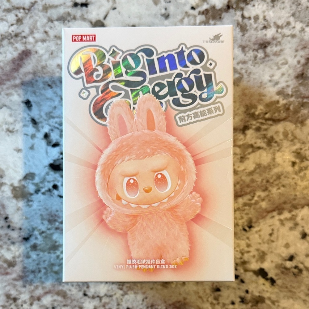 Authentic NIB Labubu Hope - Big into energy - Picture 2 of 12